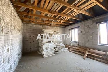 realty image 25
