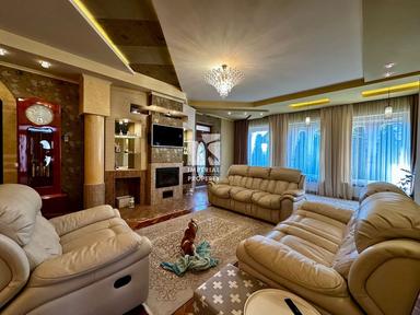 Дом по адресу Петефі Шандора пл. (площадь 250 м²) - Atlanta.ua - фото 44