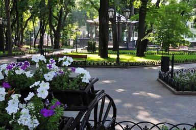 Commercial real estate at st. Kulikovo pole pl Oktyabrskoy revolyutsii pl (area 150 m²) - Atlanta.ua - photo 2