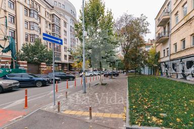 Багатокімнатна квартира за адресою вул. Ярославів Вал (площа 107,4 м²) - Atlanta.ua - фото 44