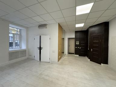 Комерційна нерухомість за адресою бульвар Дружби Народів (площа 70,6 м²) - Atlanta.ua - фото 30