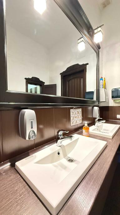 Комерційна нерухомість за адресою вул. Магістратська (площа 308,8 м²) - Atlanta.ua - фото 42