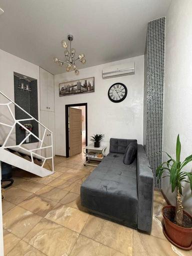 Commercial real estate at st. Kulikovo pole pl Oktyabrskoy revolyutsii pl (area 650 m²) - Atlanta.ua - photo 12