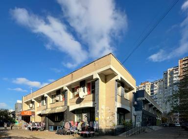 Коммерческая недвижимость по адресу ул. Ревуцкого (площадь 240 м²) - Atlanta.ua - фото 2