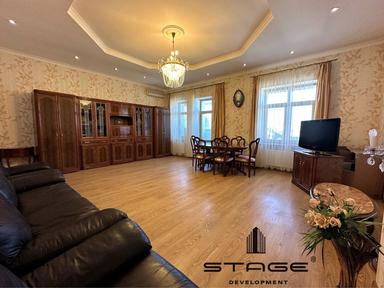 3-rooms apartment apartment by the address st. Kulikovo pole pl Oktyabrskoy revolyutsii pl (area 151 m²) - Atlanta.ua - photo 32