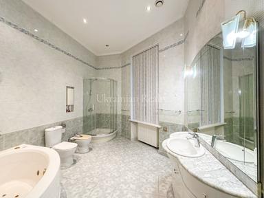 4+-rooms apartment apartment by the address st. Bogdana Khmelnitskogo (area 148 m²) - Atlanta.ua - photo 32