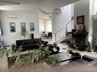 House by the address st. Kulikovo pole pl Oktyabrskoy revolyutsii pl (area 480 m²) - Atlanta.ua - photo 18