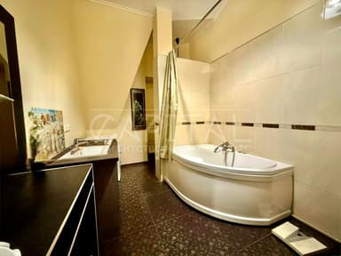 Коммерческая недвижимость по адресу ул. Днепровская (площадь 530 м²) - imageAlt 66 Коммерческая недвижимость по адресу ул. Днепровская (площадь 530 м²) - Atlanta.ua - imageAlt 66