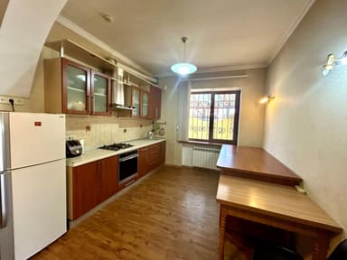 Дом по адресу ул. Солнечная (площадь 260 м²) - imageAlt 28 Дом по адресу ул. Солнечная (площадь 260 м²) - Atlanta.ua - imageAlt 28