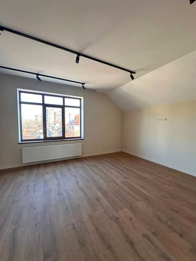 Будинок за адресою вул. Академіка Корольова (площа 225 м²) - фото 33 Будинок за адресою вул. Академіка Корольова (площа 225 м²) - Atlanta.ua - фото 33