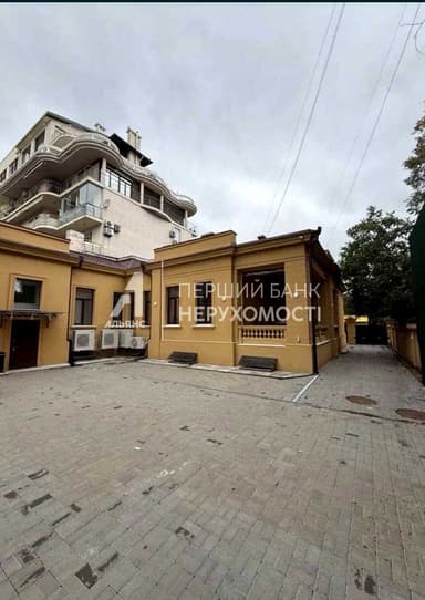 Дом по адресу ул. Уютная(Затишна) (площадь 393,2 м²) - imageAlt 9 Дом по адресу ул. Уютная(Затишна) (площадь 393,2 м²) - Atlanta.ua - imageAlt 9