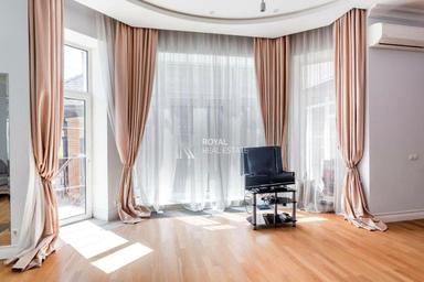 Дом по адресу ул. Партизанская (площадь 550 м²) - Atlanta.ua - фото 77