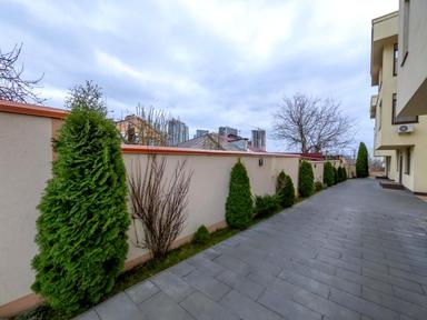 Дом по адресу ул. Товарная (площадь 300 м²) - Atlanta.ua - фото 40