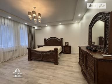 Дом по адресу ул. Преображенская (площадь 355,9 м²) - imageAlt 26 Дом по адресу ул. Преображенская (площадь 355,9 м²) - Atlanta.ua - imageAlt 26