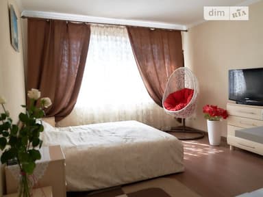 Дом по адресу ул. Платановая (площадь 220 м²) - imageAlt 25 Дом по адресу ул. Платановая (площадь 220 м²) - Atlanta.ua - imageAlt 25