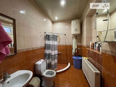 Дом по адресу ул. Малиновая (площадь 248,5 м²) - imageAlt 34 Дом по адресу ул. Малиновая (площадь 248,5 м²) - Atlanta.ua - imageAlt 34