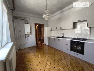 Дом по адресу ул. Сурикова (площадь 300 м²) - imageAlt 21 Дом по адресу ул. Сурикова (площадь 300 м²) - Atlanta.ua - imageAlt 21