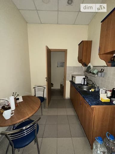 Комерційна нерухомість за адресою вул. Паркова (площа 100 м²) - imageAlt 27 Комерційна нерухомість за адресою вул. Паркова (площа 100 м²) - Atlanta.ua - imageAlt 27