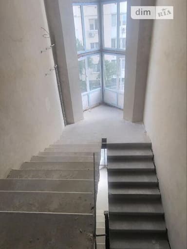 Комерційна нерухомість за адресою вул. Ернста (площа 1640 м²) - фото 28 Комерційна нерухомість за адресою вул. Ернста (площа 1640 м²) - Atlanta.ua - фото 28