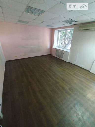 Комерційна нерухомість за адресою вул. Уманська (площа 362,1 м²) - фото 24 Комерційна нерухомість за адресою вул. Уманська (площа 362,1 м²) - Atlanta.ua - фото 24