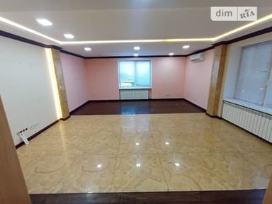 Комерційна нерухомість за адресою вул. Уманська (площа 362,1 м²) - фото 16 Комерційна нерухомість за адресою вул. Уманська (площа 362,1 м²) - Atlanta.ua - фото 16