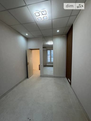 Коммерческая недвижимость по адресу (площадь 642,5 м²) - фото 48 Коммерческая недвижимость по адресу (площадь 642,5 м²) - Atlanta.ua - фото 48