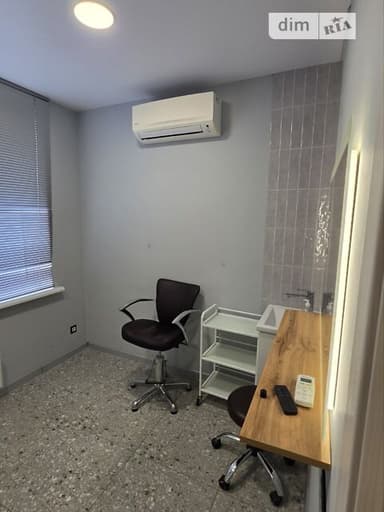 Коммерческая недвижимость по адресу ул. Ромашковая (площадь 44 м²) - imageAlt 22 Коммерческая недвижимость по адресу ул. Ромашковая (площадь 44 м²) - Atlanta.ua - imageAlt 22