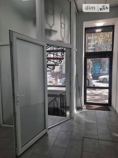Коммерческая недвижимость по адресу (площадь 134,8 м²) - imageAlt 8 Коммерческая недвижимость по адресу (площадь 134,8 м²) - Atlanta.ua - imageAlt 8