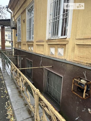 Комерційна нерухомість за адресою вул. Мечнікова (площа 200 м²) - imageAlt 31 Комерційна нерухомість за адресою вул. Мечнікова (площа 200 м²) - Atlanta.ua - imageAlt 31