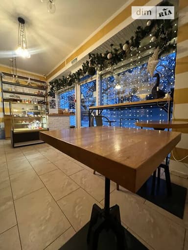 Комерційна нерухомість за адресою вул. 15-та лінія (площа 672,4 м²) - imageAlt 10 Комерційна нерухомість за адресою вул. 15-та лінія (площа 672,4 м²) - Atlanta.ua - imageAlt 10