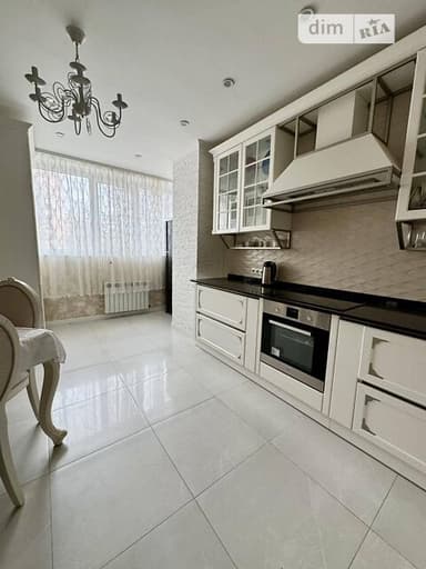 Многокомнатная квартира по адресу ул. Парусная (площадь 209 м²) - imageAlt 18 Многокомнатная квартира по адресу ул. Парусная (площадь 209 м²) - Atlanta.ua - imageAlt 18
