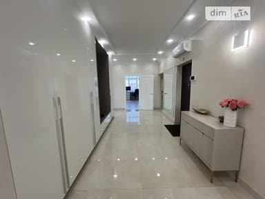 Многокомнатная квартира по адресу (площадь 175 м²) - imageAlt 35 Многокомнатная квартира по адресу (площадь 175 м²) - Atlanta.ua - imageAlt 35