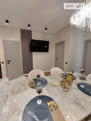 2-кімнатна квартира за адресою вул. 10 квітня (площа 75 м²) - imageAlt 10 2-кімнатна квартира за адресою вул. 10 квітня (площа 75 м²) - Atlanta.ua - imageAlt 10