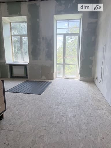 Многокомнатная квартира по адресу ул. Серова (площадь 120 м²) - imageAlt 12 Многокомнатная квартира по адресу ул. Серова (площадь 120 м²) - Atlanta.ua - imageAlt 12