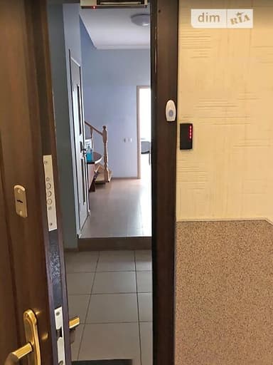 Коммерческая недвижимость по адресу ул. Золотоворотская (площадь 247 м²) - фото 49 Коммерческая недвижимость по адресу ул. Золотоворотская (площадь 247 м²) - Atlanta.ua - фото 49