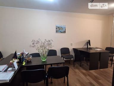 Коммерческая недвижимость по адресу ул. Героев Крут (площадь 50 м²) - imageAlt 17 Коммерческая недвижимость по адресу ул. Героев Крут (площадь 50 м²) - Atlanta.ua - imageAlt 17