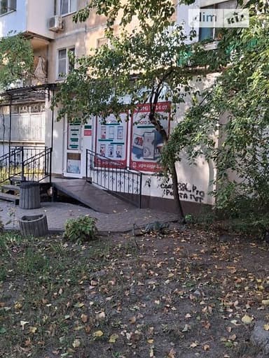 Коммерческая недвижимость по адресу ул. Героев Крут (площадь 50 м²) - imageAlt 12 Коммерческая недвижимость по адресу ул. Героев Крут (площадь 50 м²) - Atlanta.ua - imageAlt 12