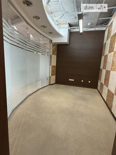 Коммерческая недвижимость по адресу (площадь 186 м²) - imageAlt 40 Коммерческая недвижимость по адресу (площадь 186 м²) - Atlanta.ua - imageAlt 40