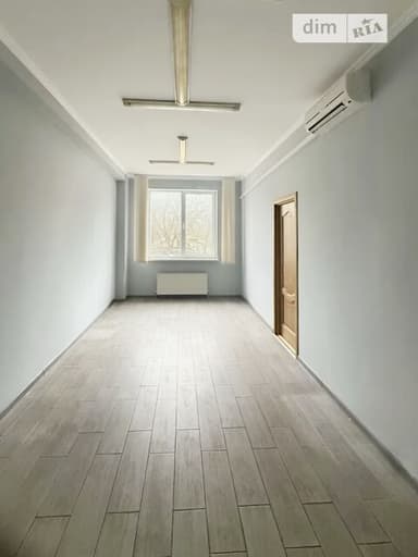 Комерційна нерухомість за адресою вул. Бригадна (площа 304,9 м²) - imageAlt 19 Комерційна нерухомість за адресою вул. Бригадна (площа 304,9 м²) - Atlanta.ua - imageAlt 19