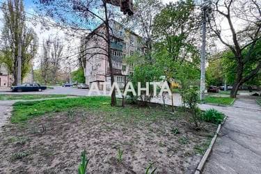 Коммунальная квартира по адресу ул. Героев Крут (площадь 11,5 м²) - imageAlt 25 Коммунальная квартира по адресу ул. Героев Крут (площадь 11,5 м²) - Atlanta.ua - imageAlt 25