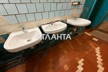 Коммунальная квартира по адресу ул. Василия Порика (площадь 13 м²) - imageAlt 15 Коммунальная квартира по адресу ул. Василия Порика (площадь 13 м²) - Atlanta.ua - imageAlt 15