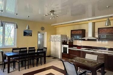 Дом по адресу ул. Солнечная (площадь 250 м²) - imageAlt 15 Дом по адресу ул. Солнечная (площадь 250 м²) - Atlanta.ua - imageAlt 15