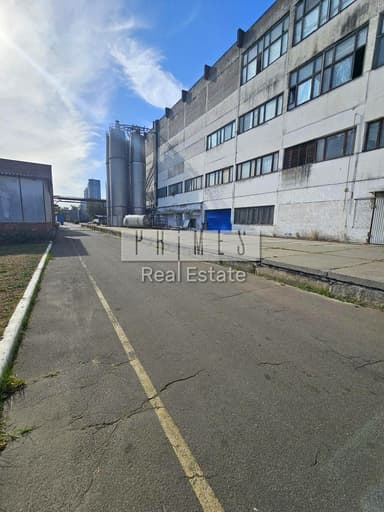 Коммерческая недвижимость по адресу ул. Сверстюка (площадь 3500 м²) - фото 17 Коммерческая недвижимость по адресу ул. Сверстюка (площадь 3500 м²) - Atlanta.ua - фото 17
