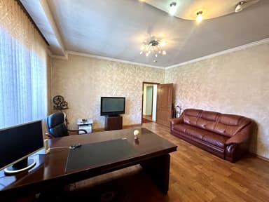 Дом по адресу ул. Солнечная (площадь 260 м²) - imageAlt 25 Дом по адресу ул. Солнечная (площадь 260 м²) - Atlanta.ua - imageAlt 25