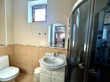 Дом по адресу ул. Солнечная (площадь 260 м²) - imageAlt 40 Дом по адресу ул. Солнечная (площадь 260 м²) - Atlanta.ua - imageAlt 40