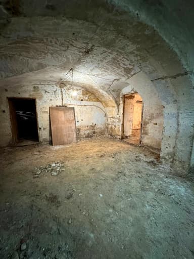 Коммерческая недвижимость по адресу ул. Нежинская (площадь 1337 м²) - imageAlt 27 Коммерческая недвижимость по адресу ул. Нежинская (площадь 1337 м²) - Atlanta.ua - imageAlt 27