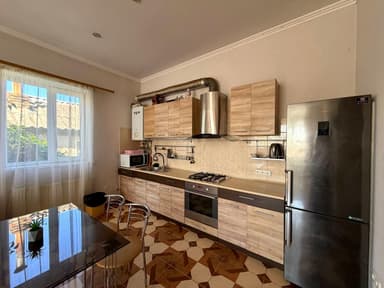 Дом по адресу ул. Героев комсомольцев (площадь 195 м²) - фото 17 Дом по адресу ул. Героев комсомольцев (площадь 195 м²) - Atlanta.ua - фото 17