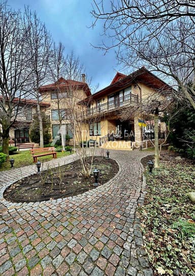 Дом по адресу ул. Айвазовского (площадь 440 м²) - imageAlt 12 Дом по адресу ул. Айвазовского (площадь 440 м²) - Atlanta.ua - imageAlt 12