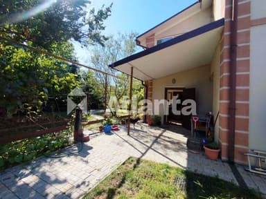 Дом по адресу ул. Центральная (площадь 216 м²) - imageAlt 40 Дом по адресу ул. Центральная (площадь 216 м²) - Atlanta.ua - imageAlt 40