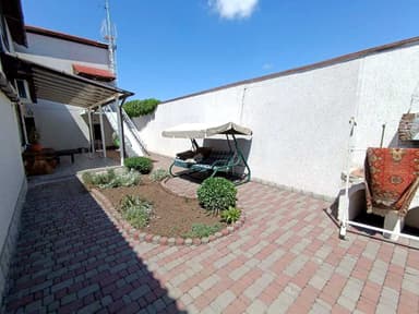 Дом по адресу ул. Наклонная (площадь 157 м²) - imageAlt 38 Дом по адресу ул. Наклонная (площадь 157 м²) - Atlanta.ua - imageAlt 38